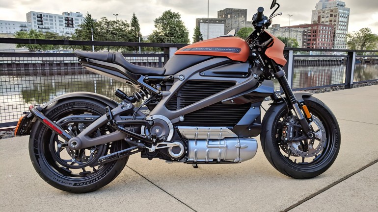https://e-cars.hu/wp-content/uploads/2018/09/Harley-Davidson-LiveWire-prototype-03-770x433.jpg