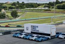 Akár 10 Taycan is tölthet egyszerre a Porsche 2.1 MWh-s kamionjából