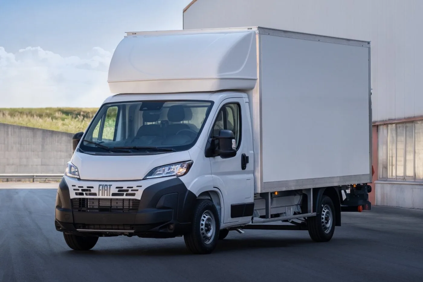 110 kWh-s akku került az elektromos Ducato-ba.