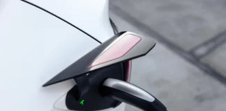 Robbanásszerűen nőtt az elektromos autótöltők száma Magyarországon