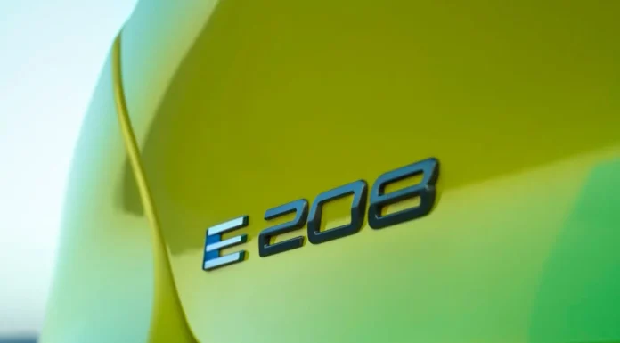 500 km hatótávval jön az új elektromos Peugeot e-208