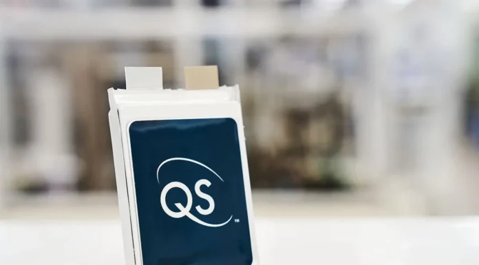 A QuantumScape leszállította az első szilárdtest akkukat a Volkswagennek