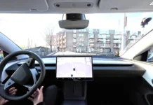 Budapestre érkezett a Tesla önvezető rendszere – már ki is próbálható